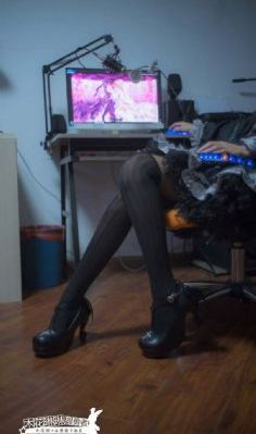 连体在线观看_超清在线播放